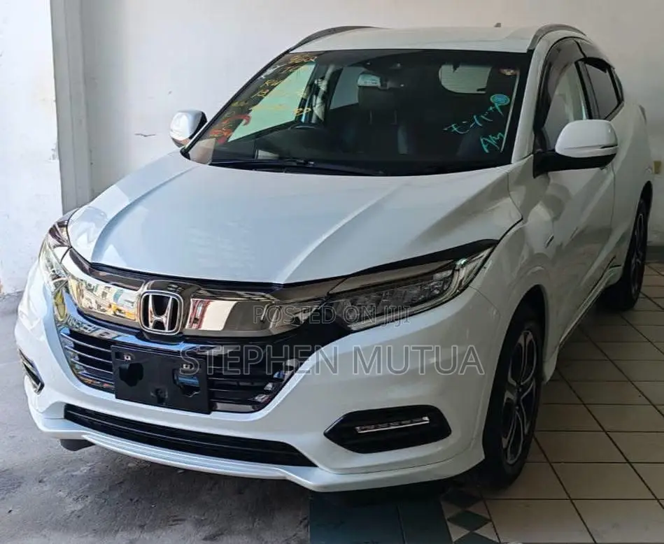 Honda Vezel 1.5 Hybrid 2WD 2020 White