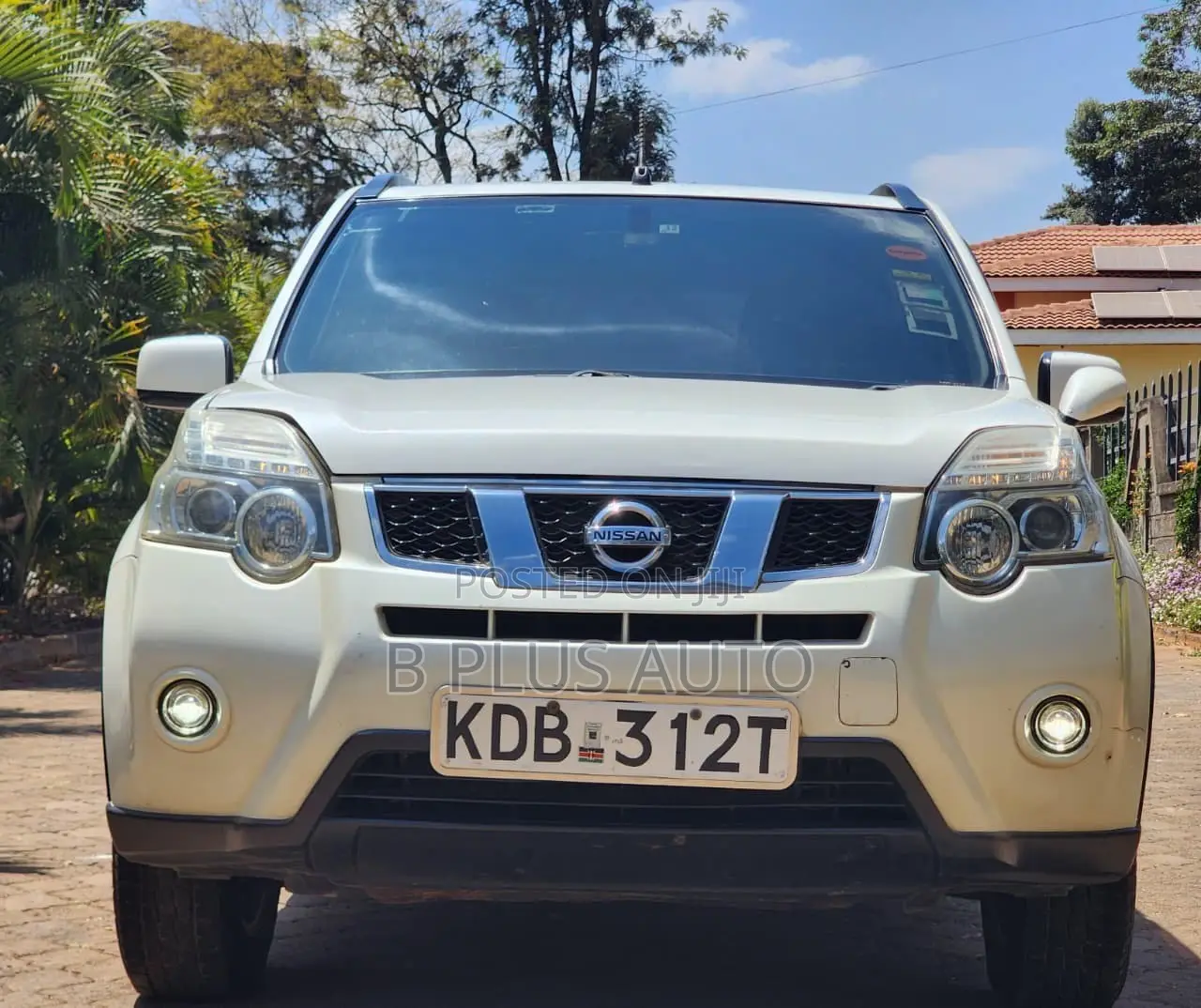 Nissan X-Trail 2013 White