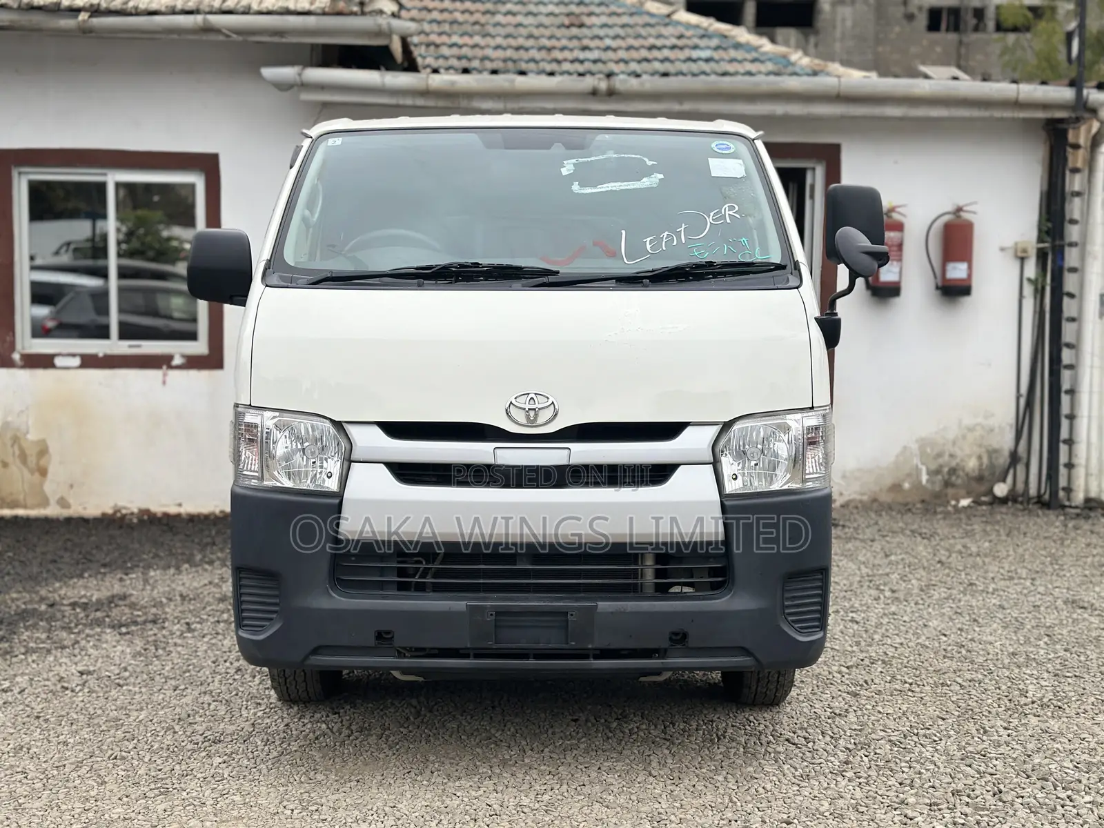 Toyota HiAce 2019 White