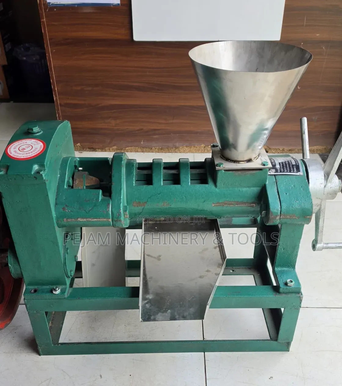 Oil Expeller/Oil Extruder With 7.5hp Motor and Stand