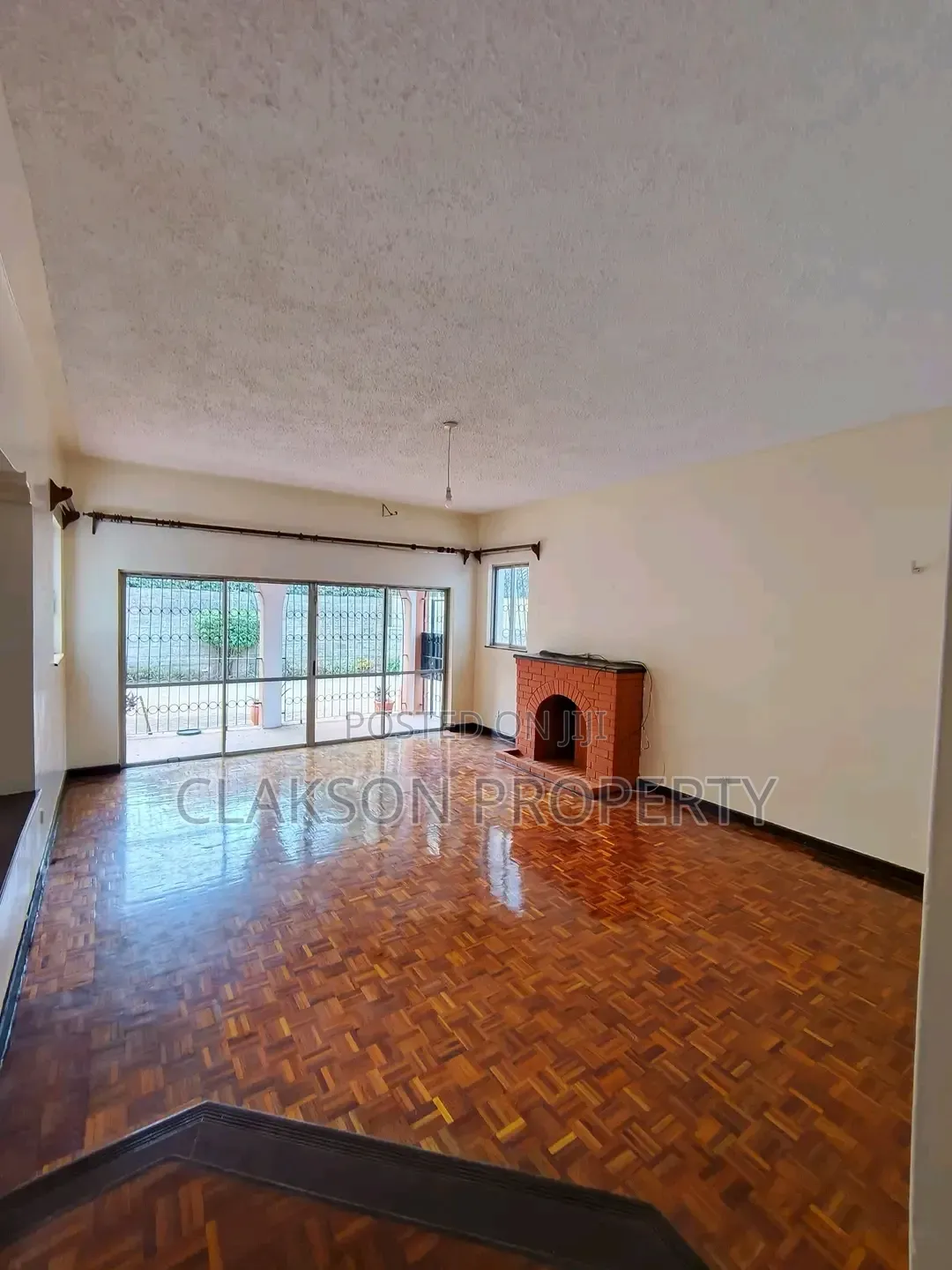 5bdrm Townhouse / Terrace in Kilimani, Hurlingham for rent
