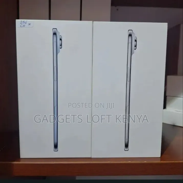 New Apple iPhone Air 256 GB White