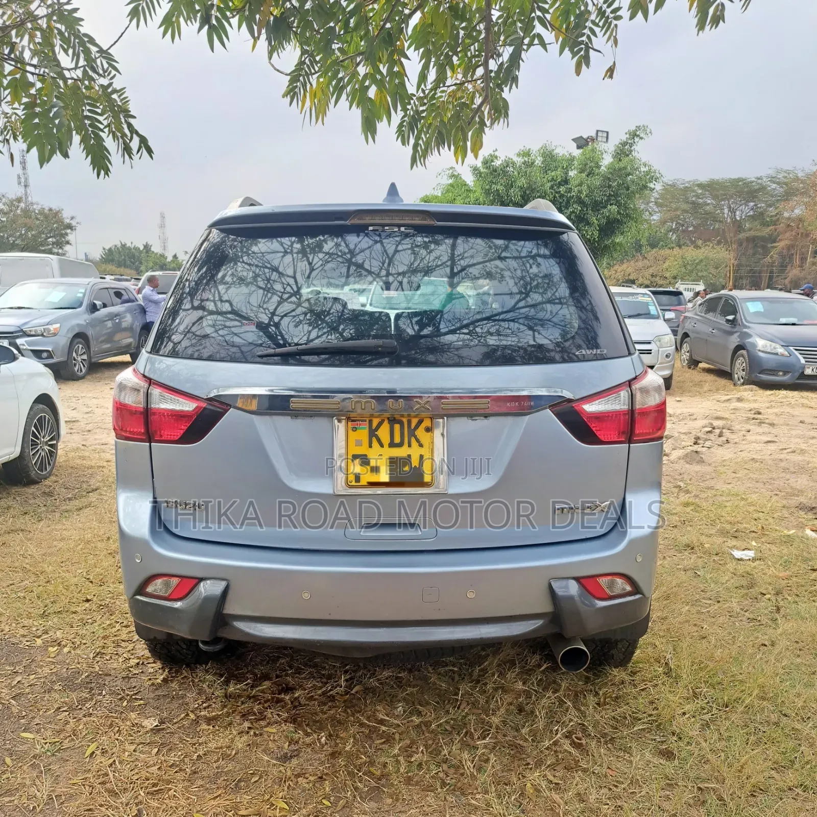 Isuzu MU-X 2015 Blue