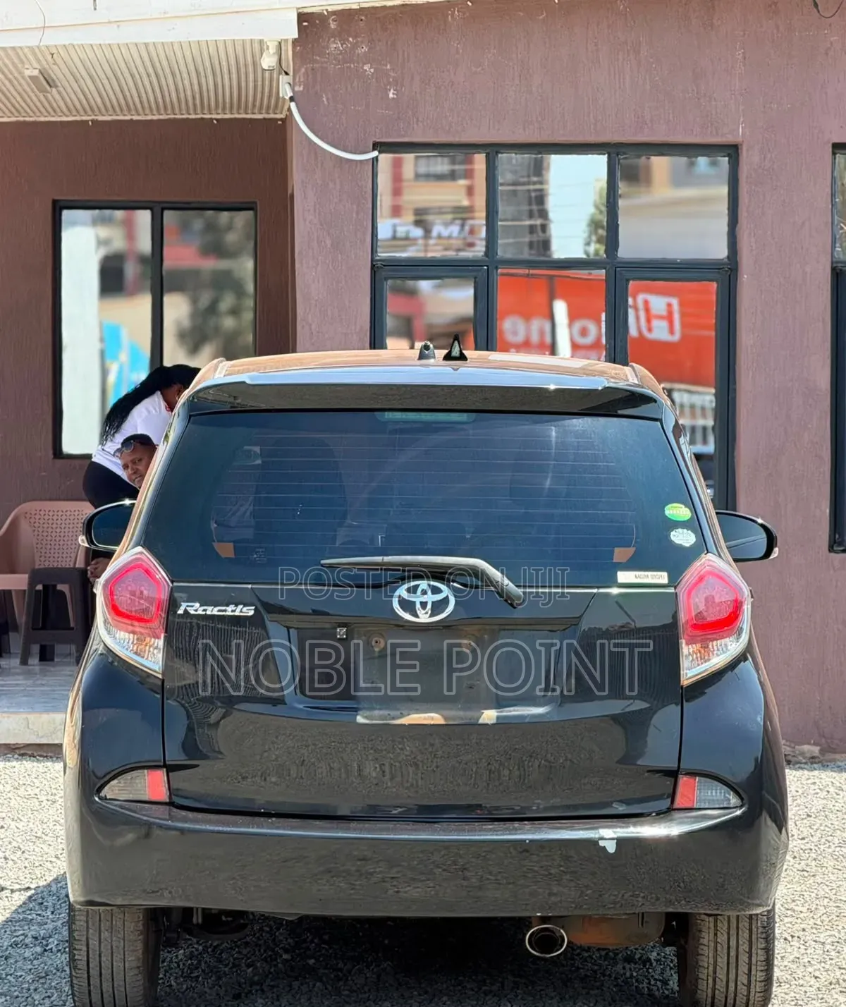 Toyota Ractis 2014 Black