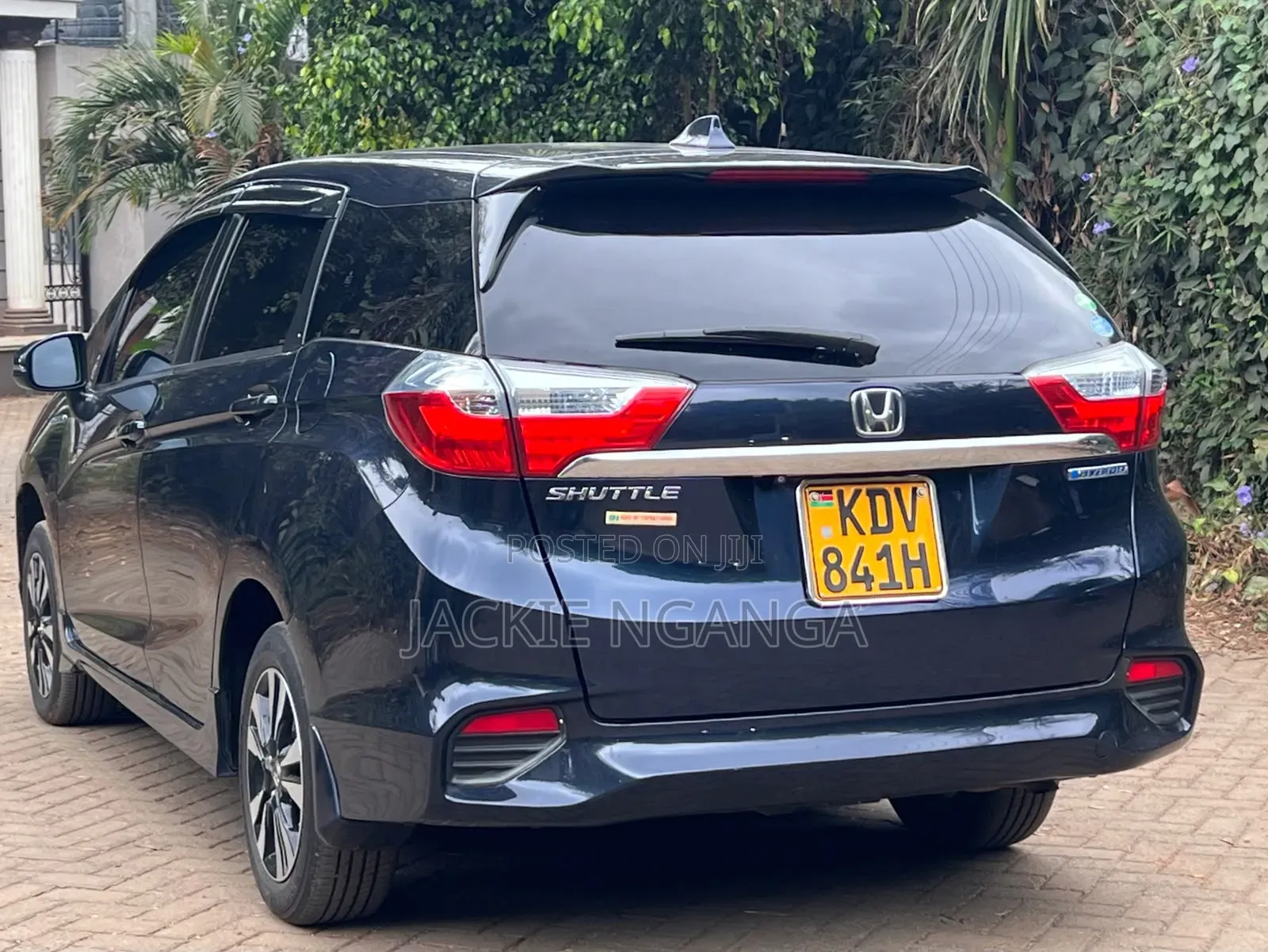 Honda Fit Shuttle 2018 Blue