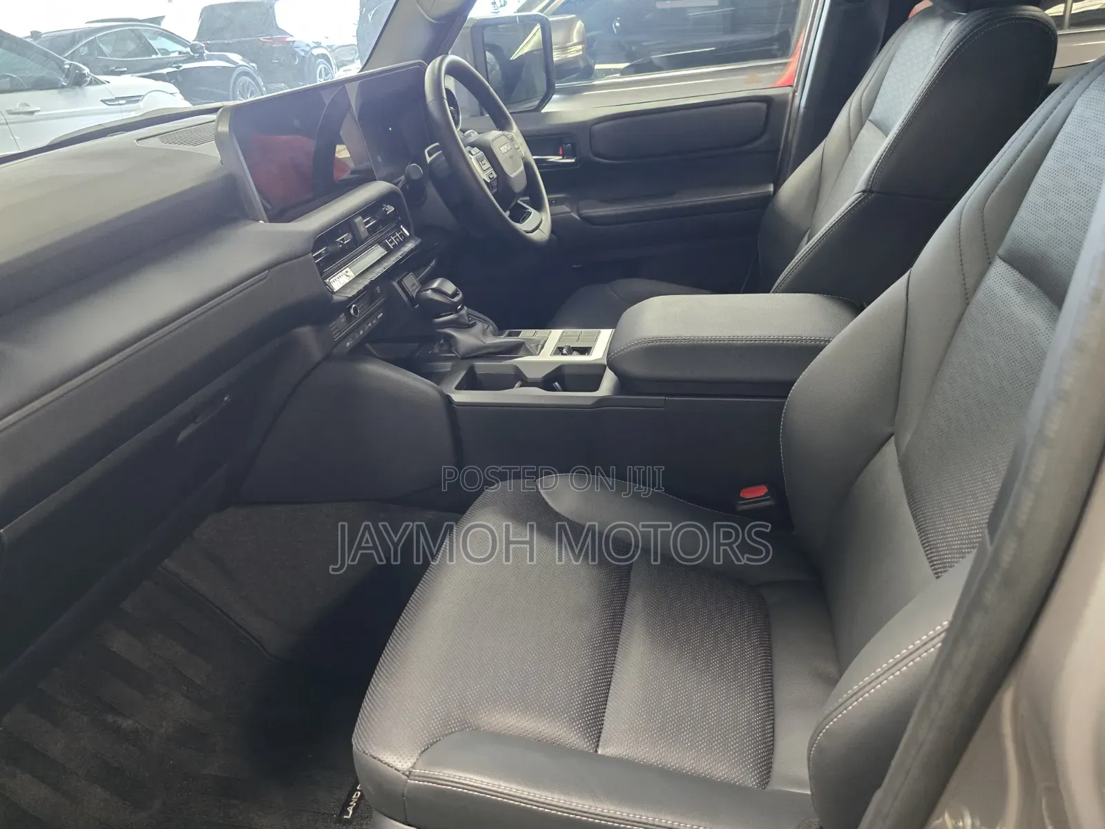 Toyota Land Cruiser Prado 2024 Silver
