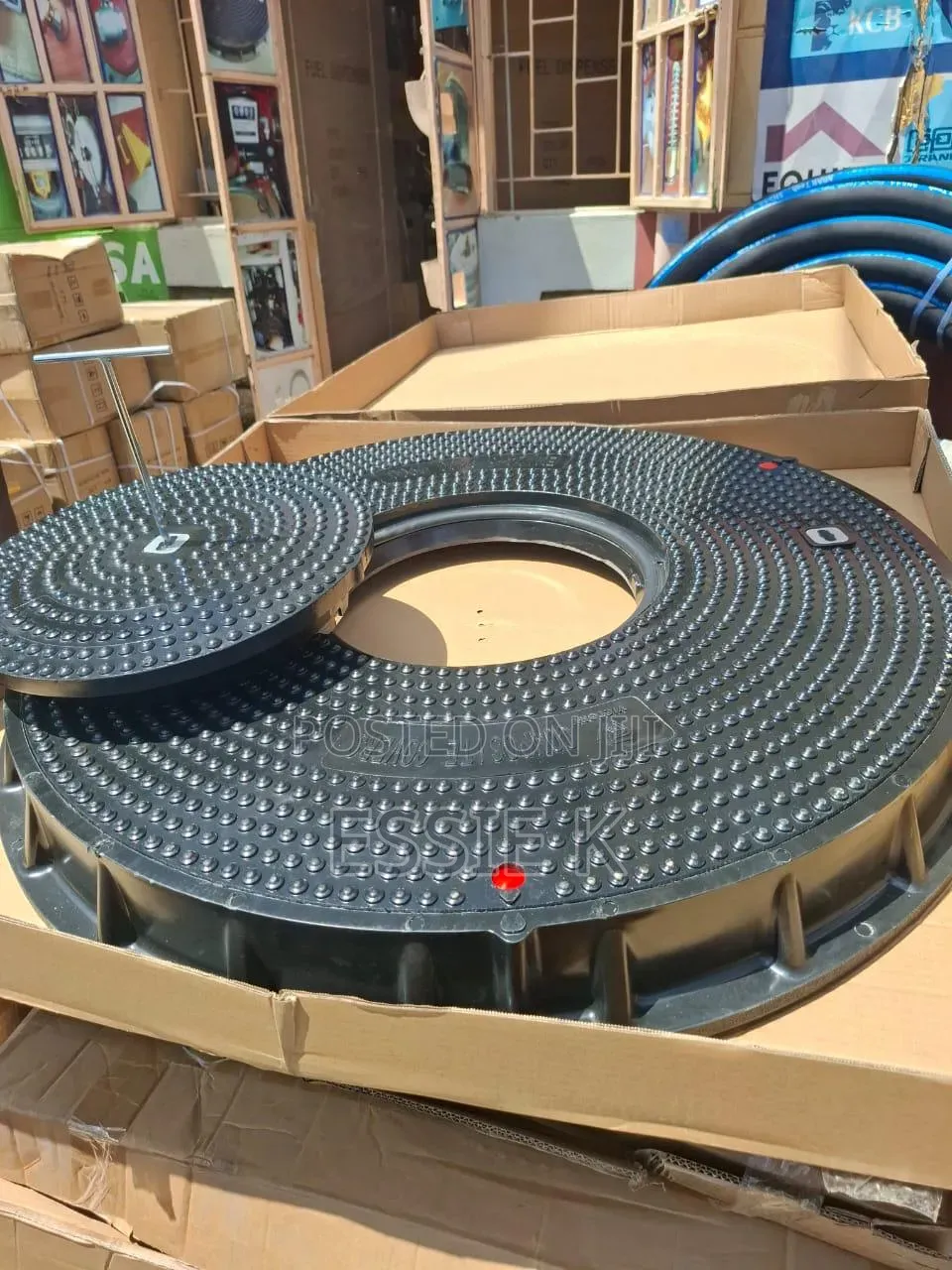 Circular Manhole Cover Heavy-Duty