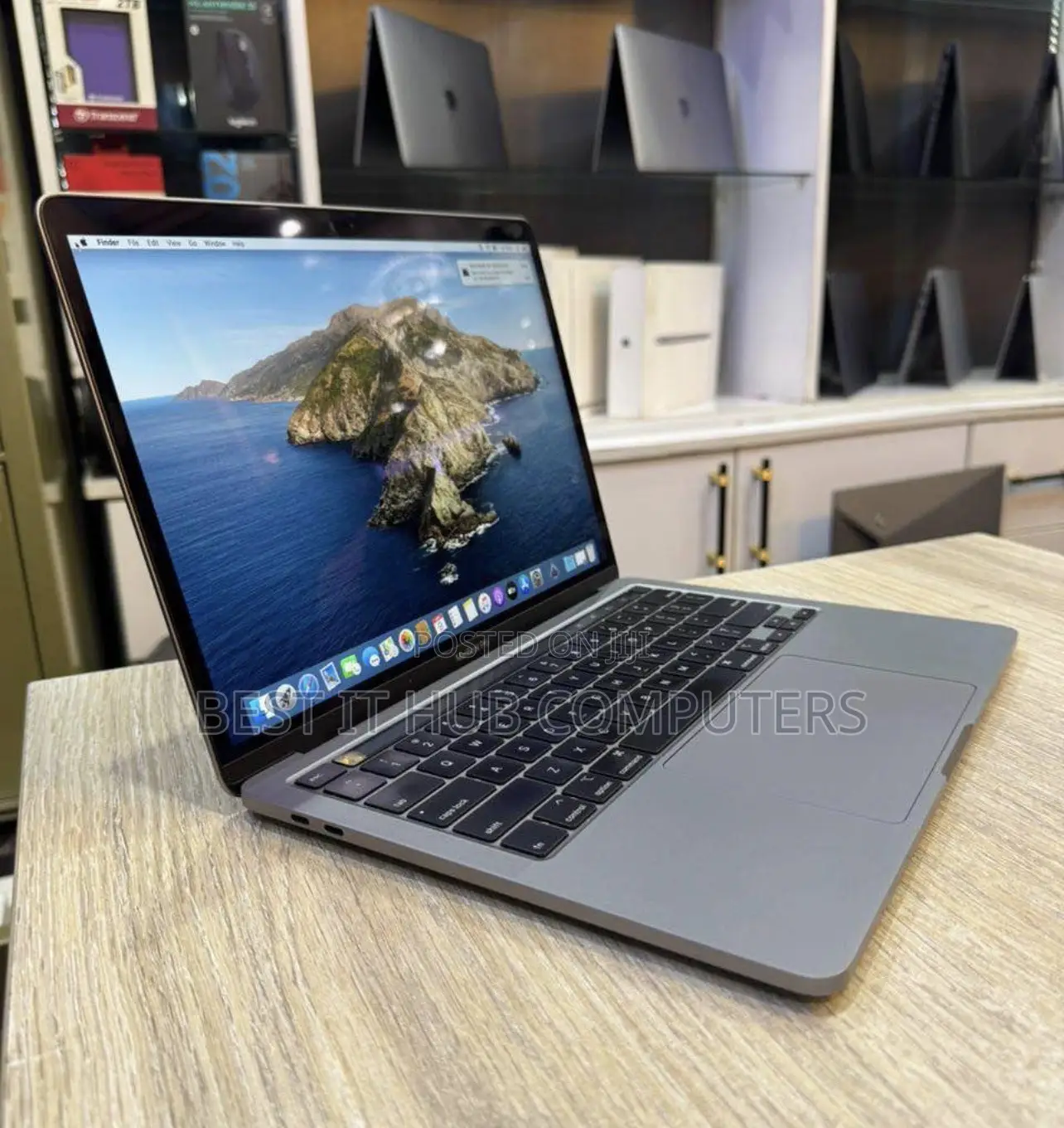 Laptop Apple MacBook Pro 2020 32GB Intel Core i7 SSD 512GB