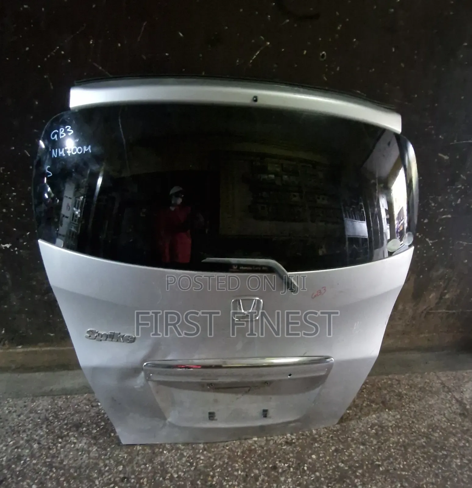 Honda Freed/Spike Boot