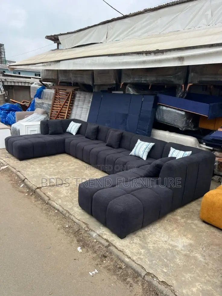 9 Seater U Shaped Black Sofa