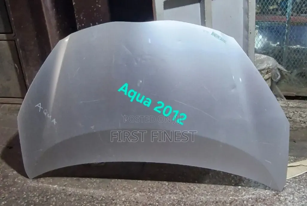 Toyota Aqua 2012 Bonnet