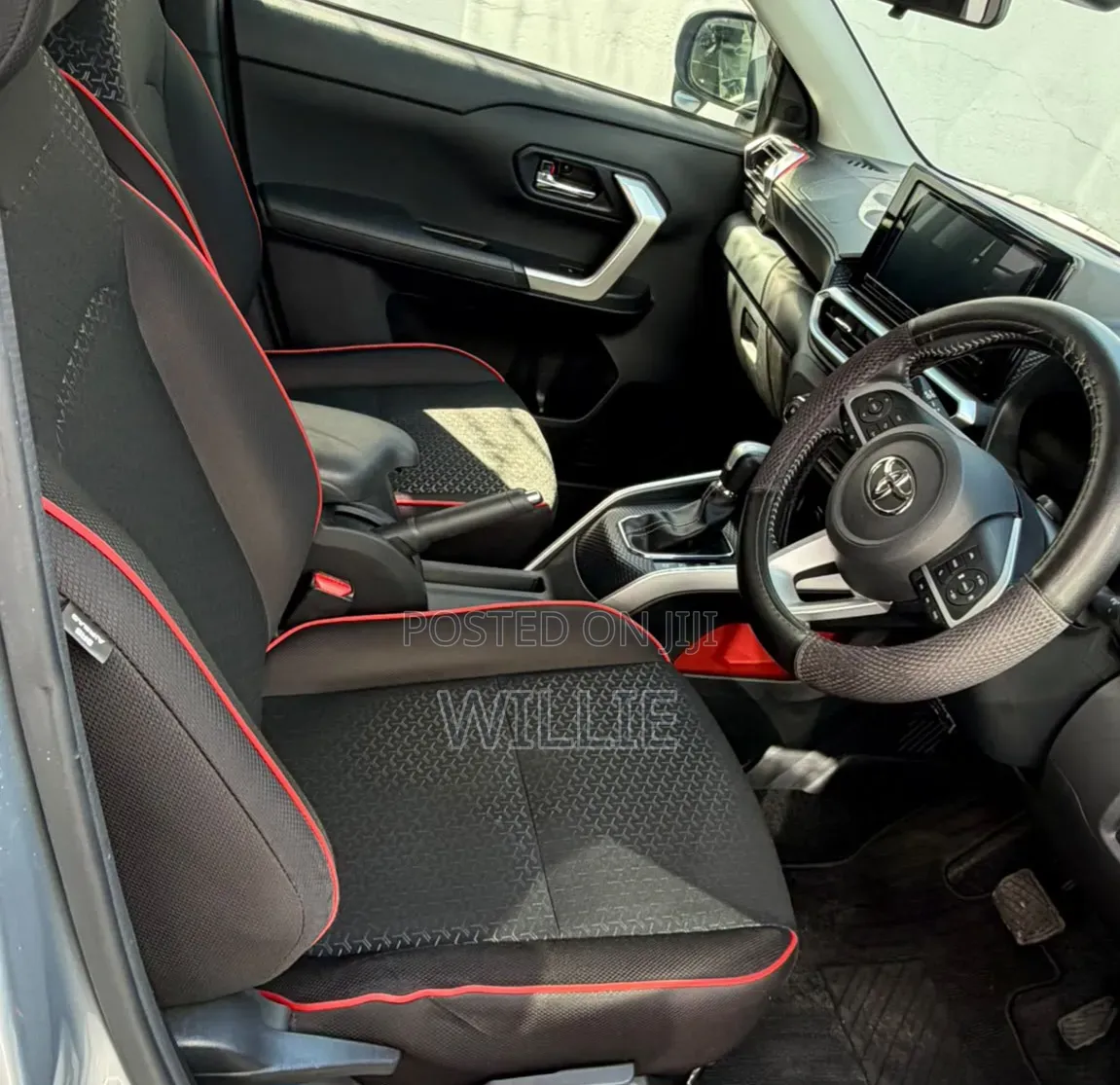 Toyota Raize 2020 Silver