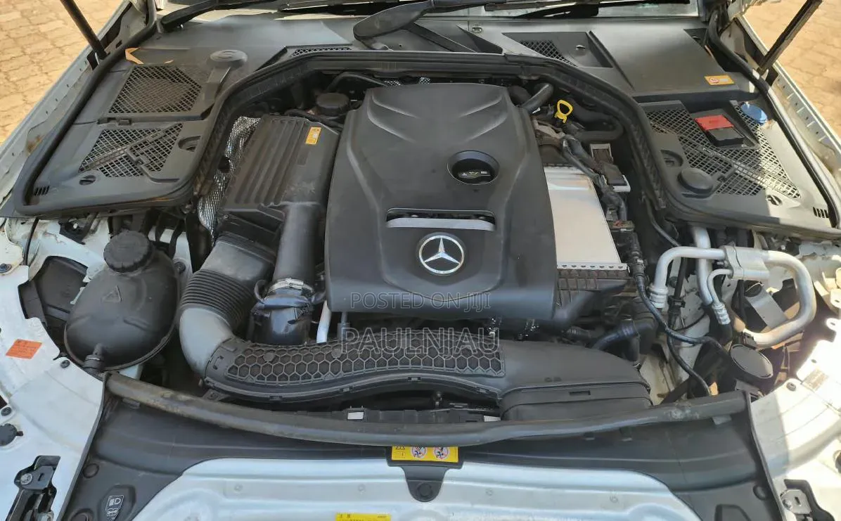 Mercedes-Benz C200 2016 White