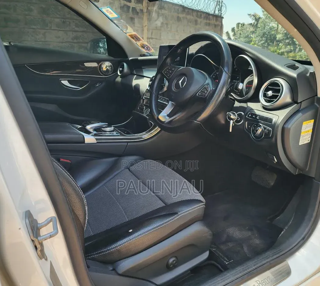 Mercedes-Benz C200 2016 White