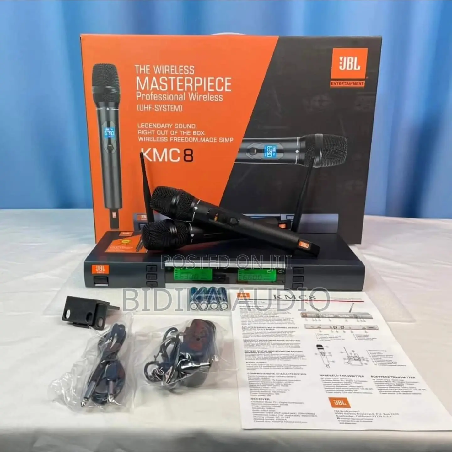 JBL KMC8 Professional Dual UHF Wireless Microphone System