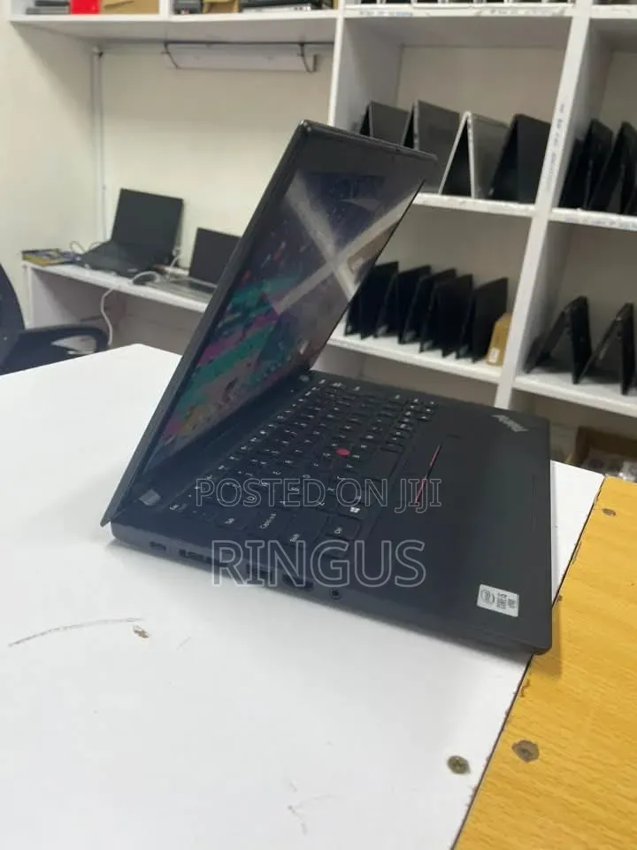 Laptop Lenovo ThinkPad X13 Gen 2 16GB Intel Core i7 SSD 512GB