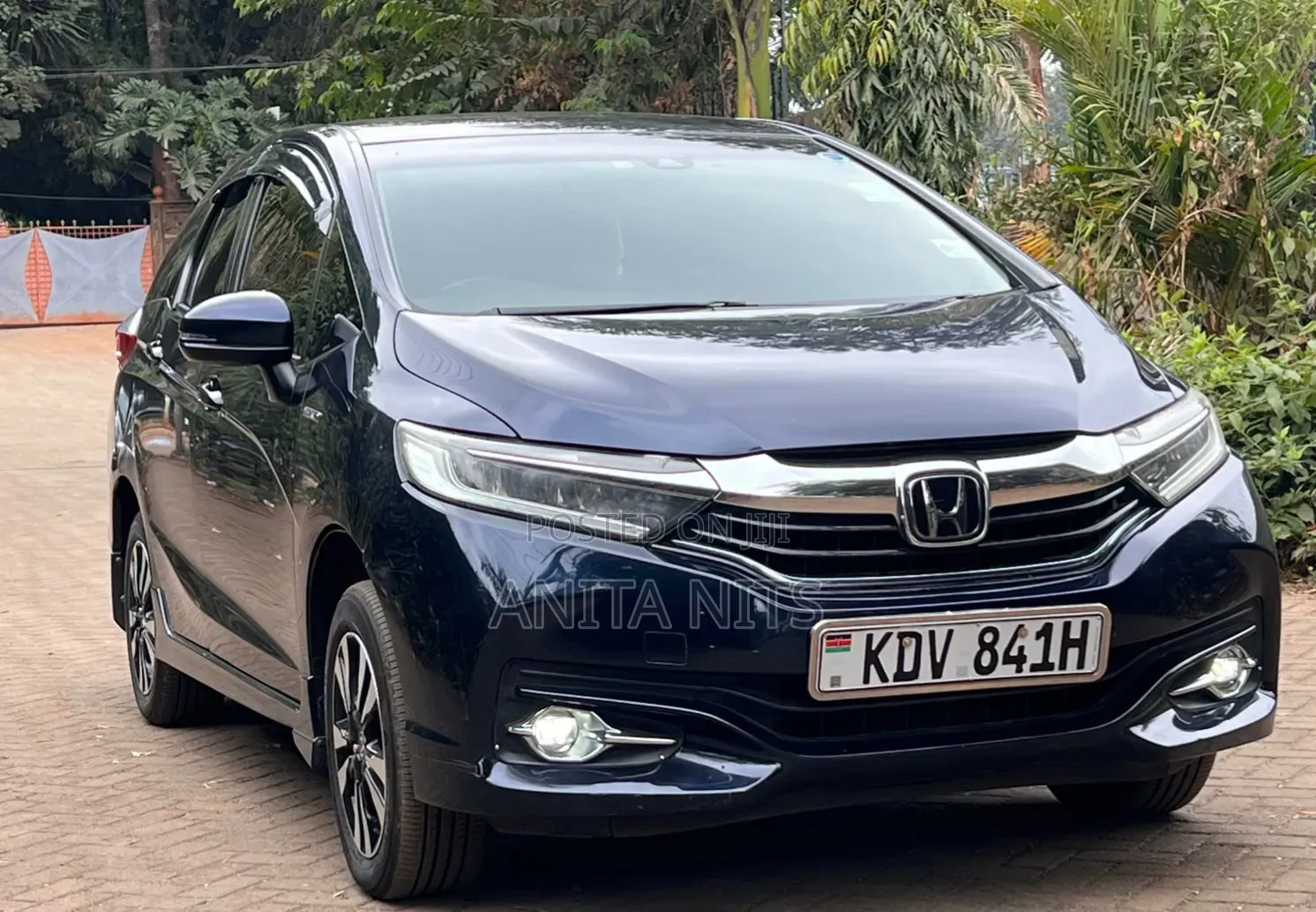 Honda Fit Shuttle 2018 Blue
