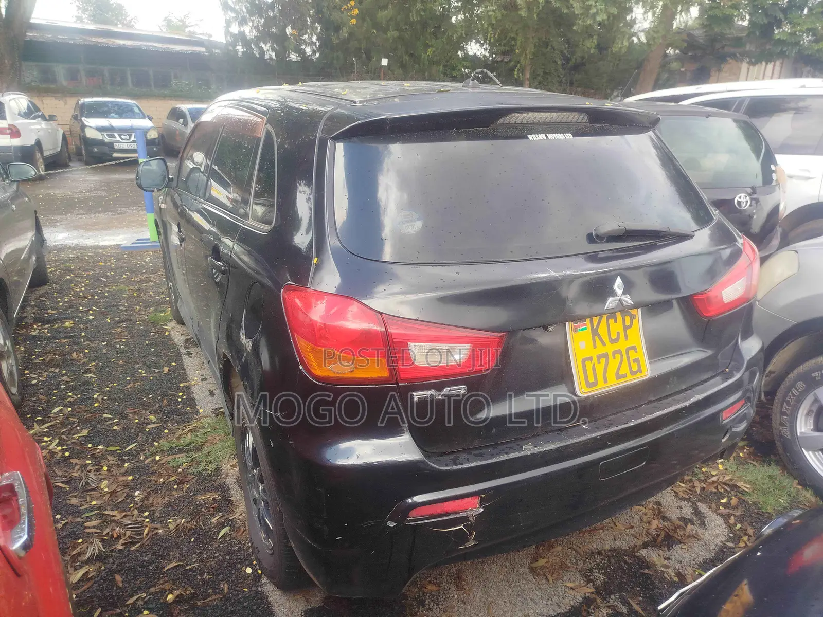 Mitsubishi RVR 2010 Black