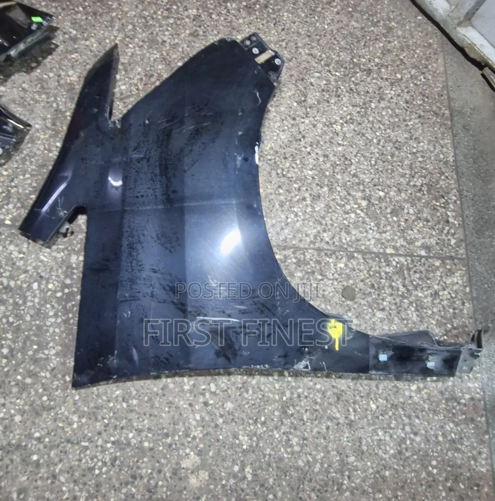 Toyota VELLFIRE 2012 Fenders