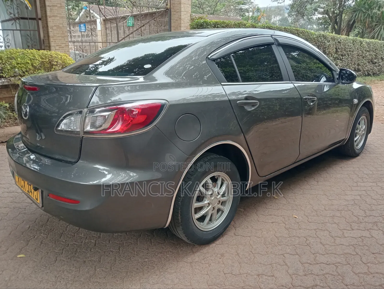 Mazda Axela 2012 Gray