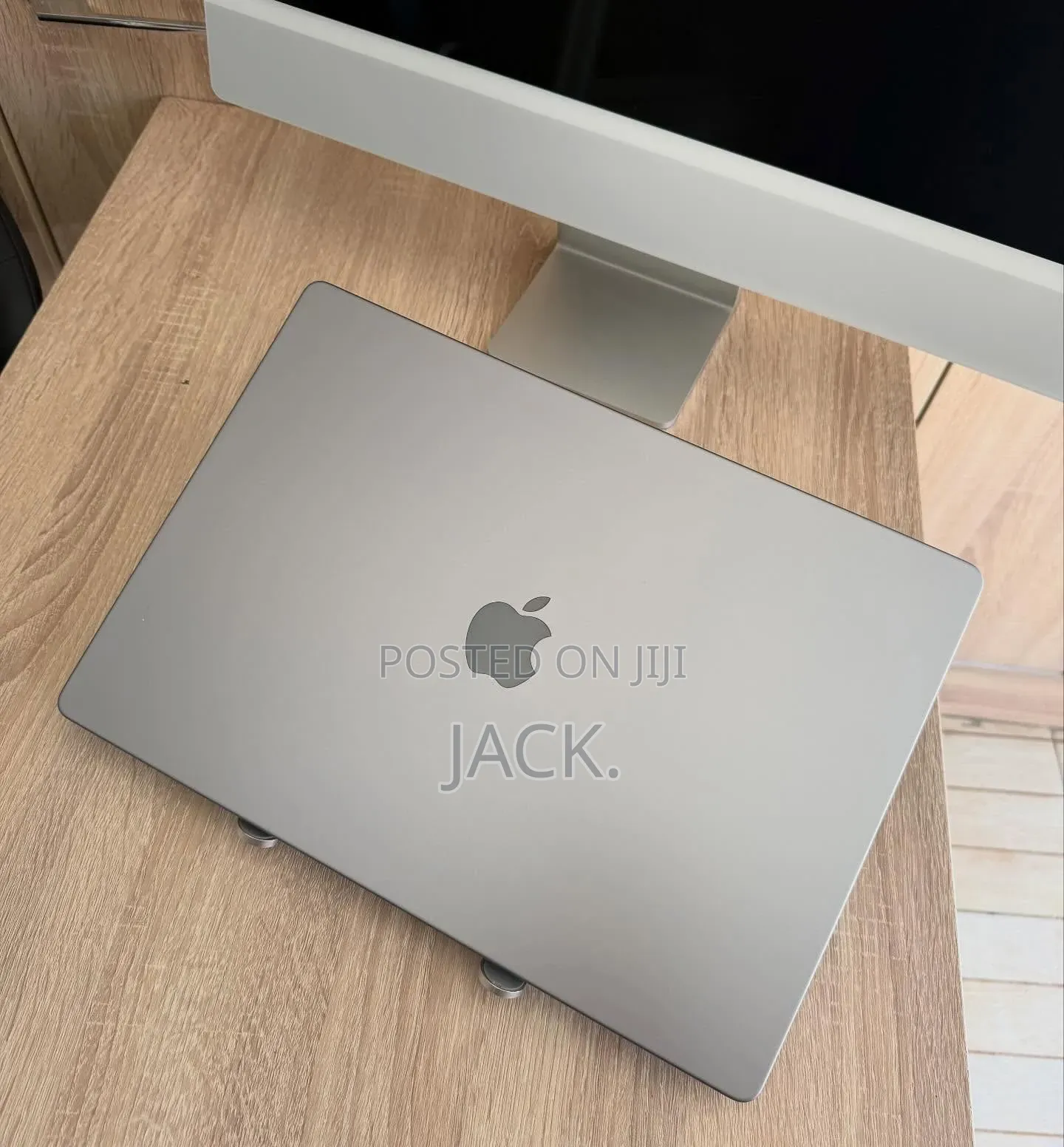 Laptop Apple MacBook Pro 2020 M1 32GB Apple M1 Pro SSD 512GB