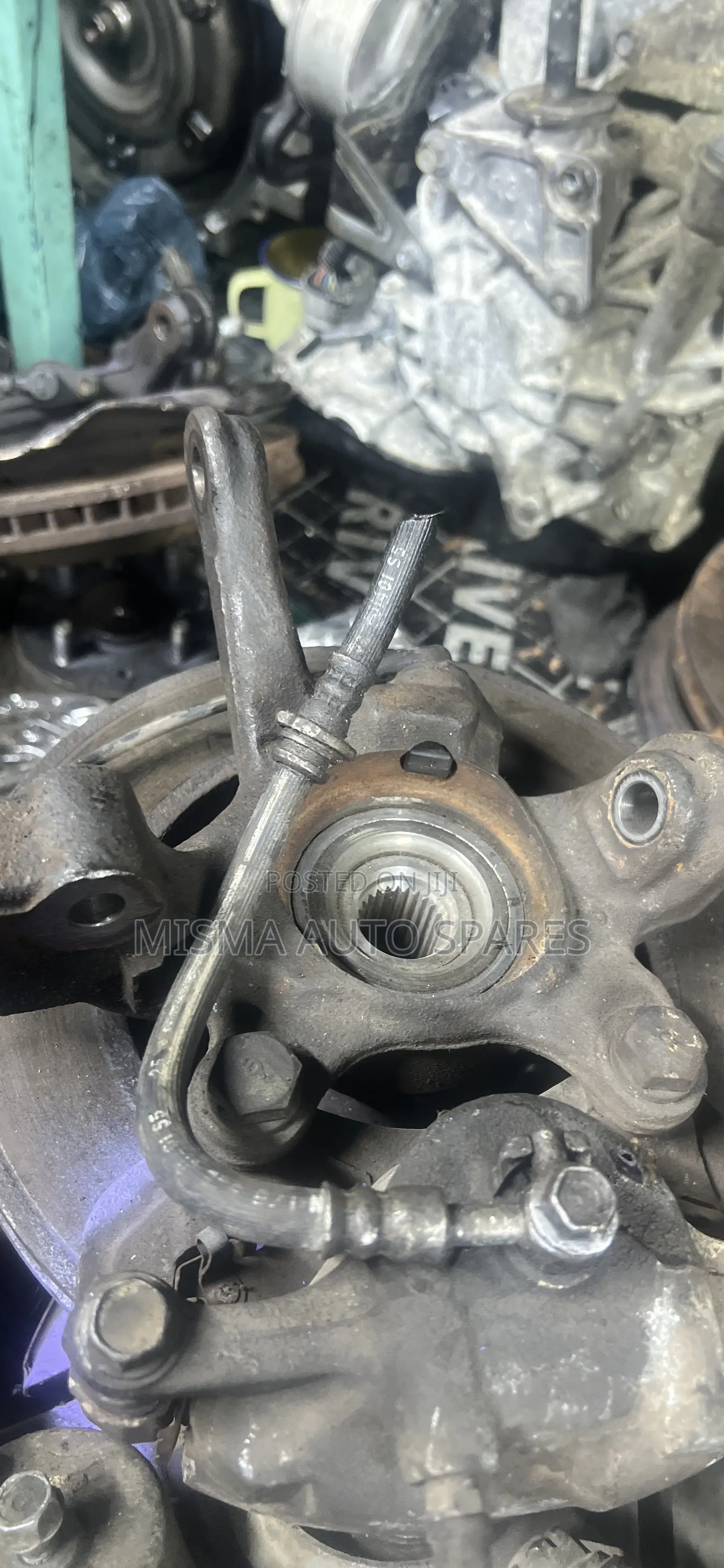 Front Hub B15/B14 Nissan Sunny
