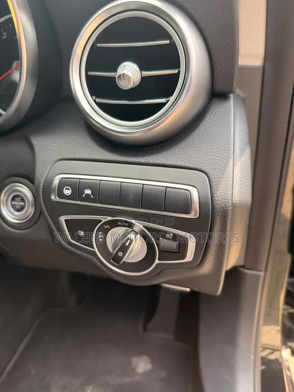 Mercedes-Benz C200 2019 Green
