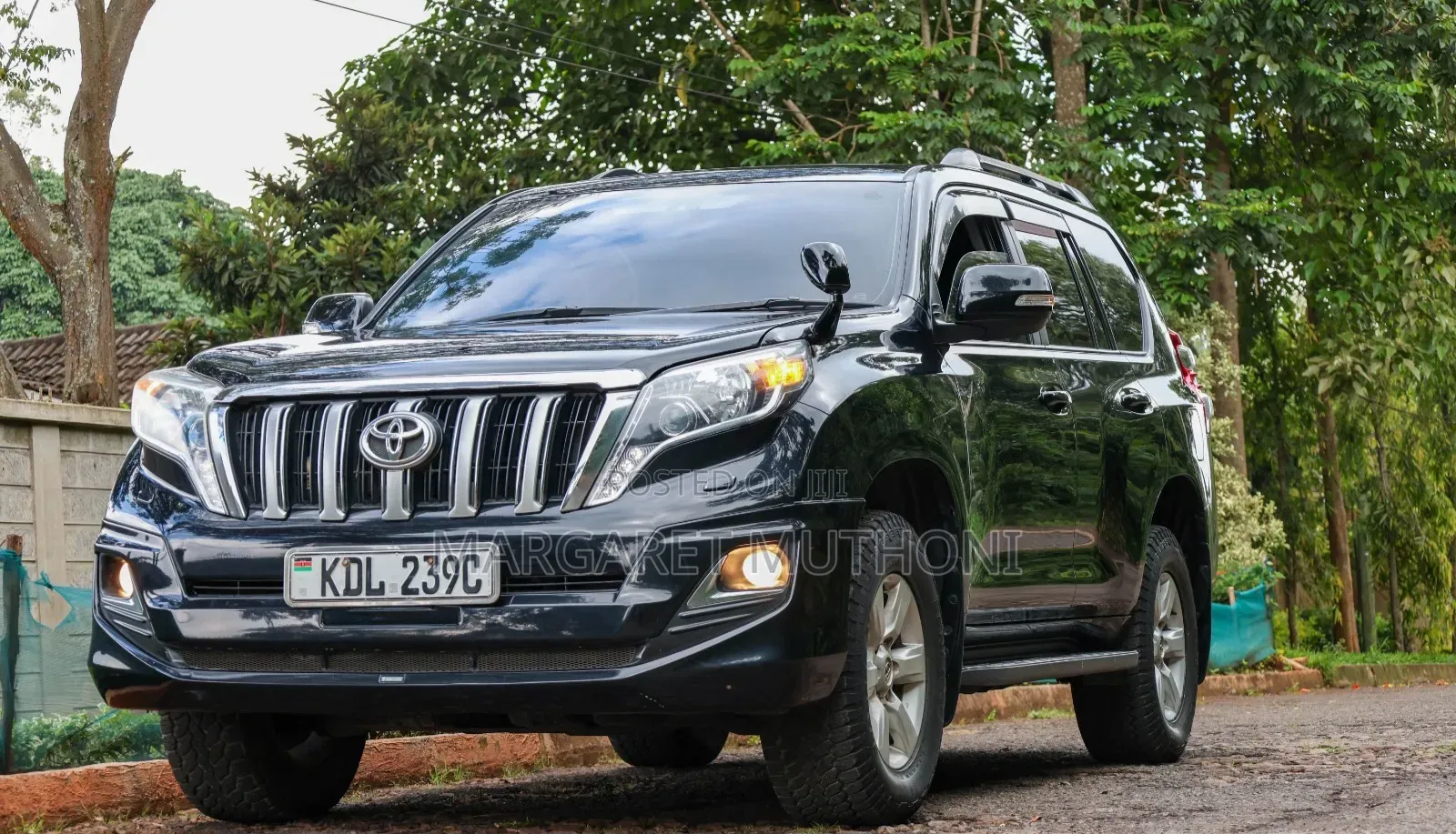 Toyota Land Cruiser Prado 2016 Black