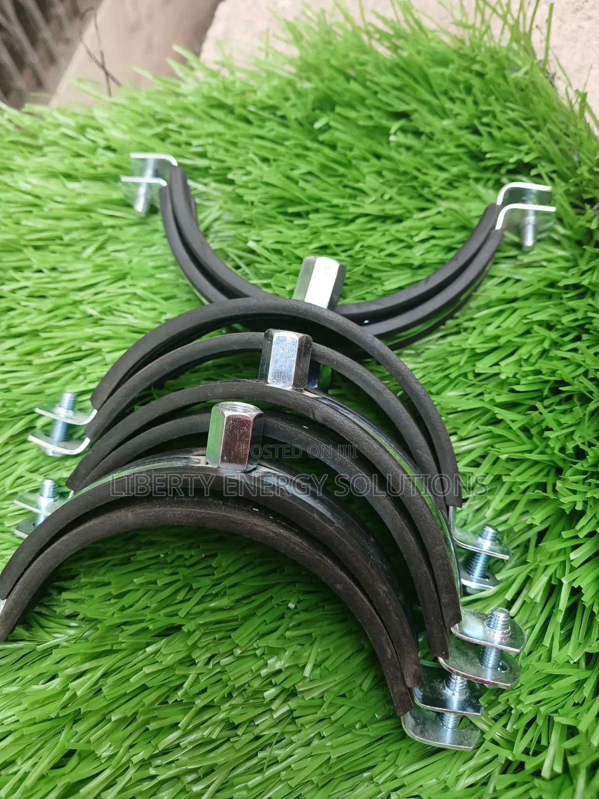 Rubber-Lined Split Ring Pipe Clamps