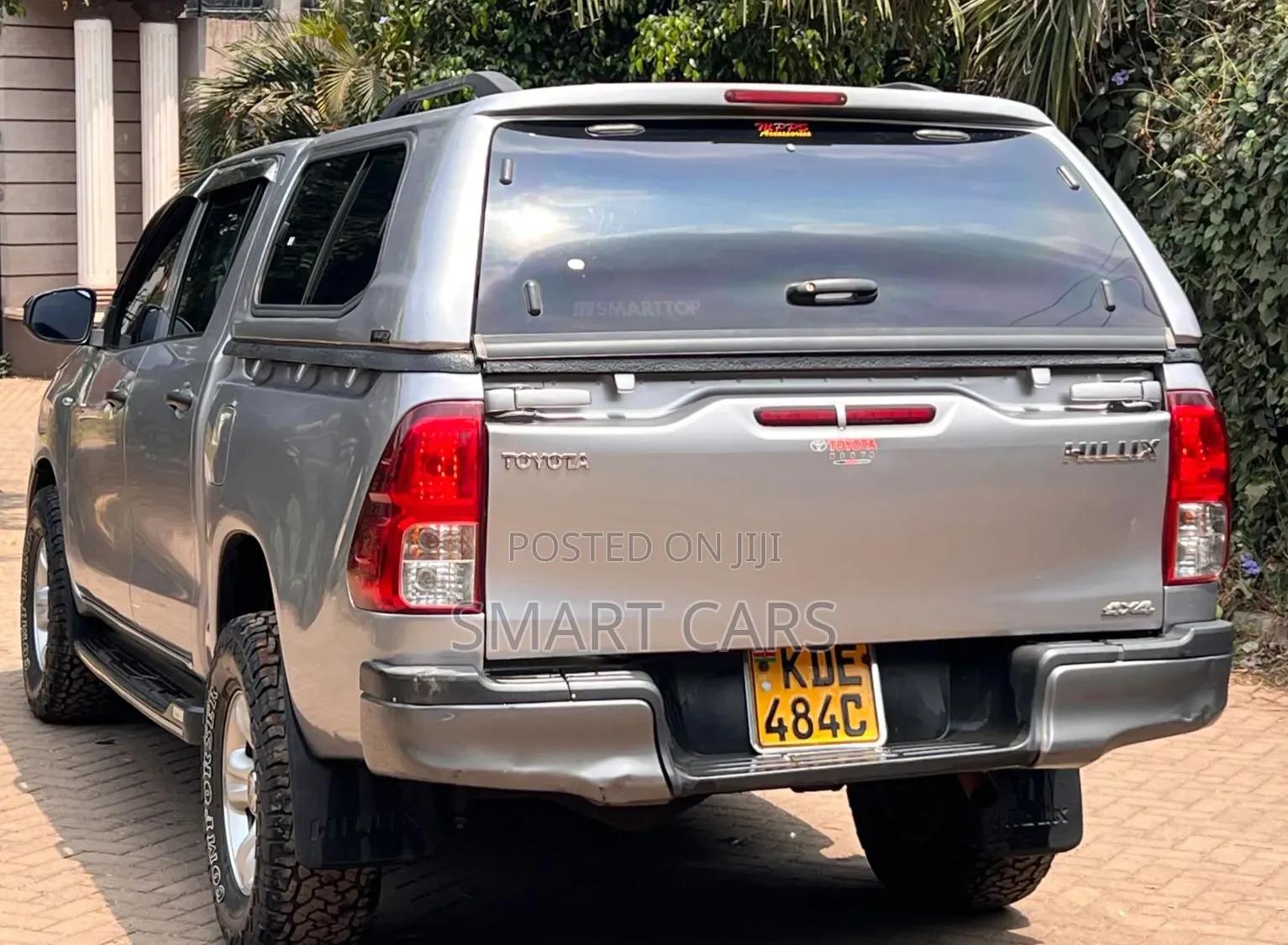 Toyota Hilux 2021 Gray