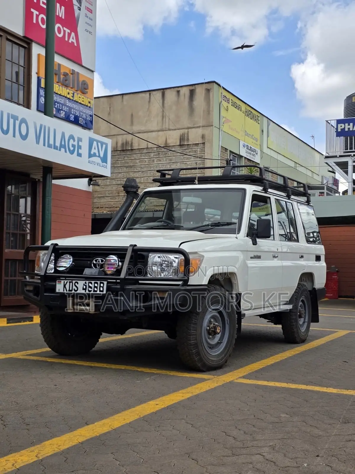 Toyota Land Cruiser 4.0 V6 GXR 2016 White