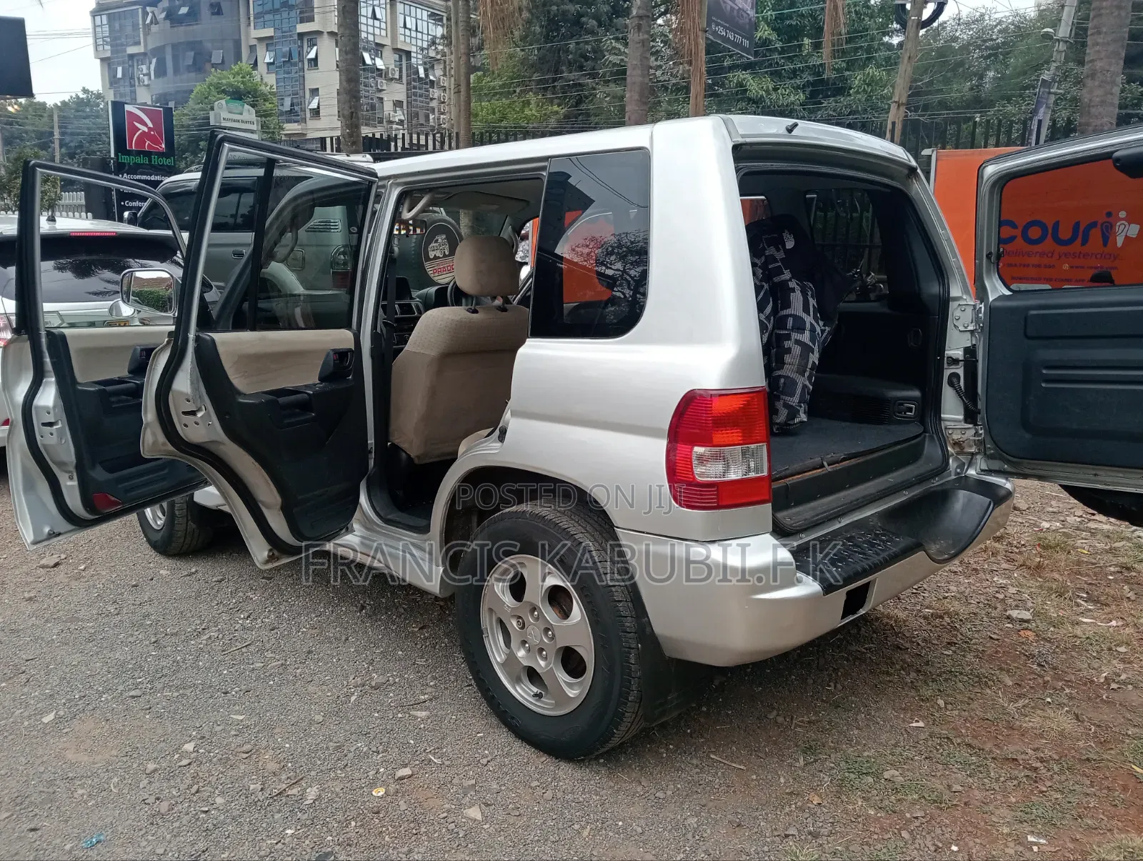 Mitsubishi Pajero 2004 Silver