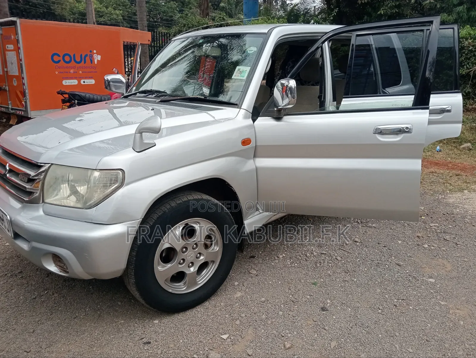 Mitsubishi Pajero 2004 Silver