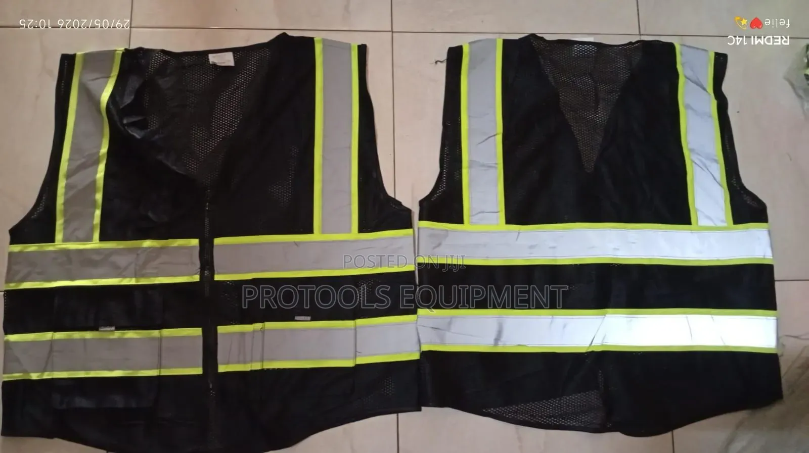 Black Mesh Reflector Vest