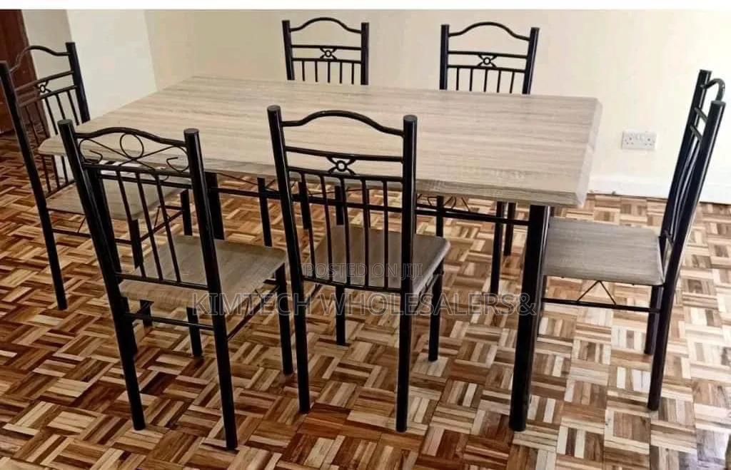 Executive 6 Sitter Dinning Table