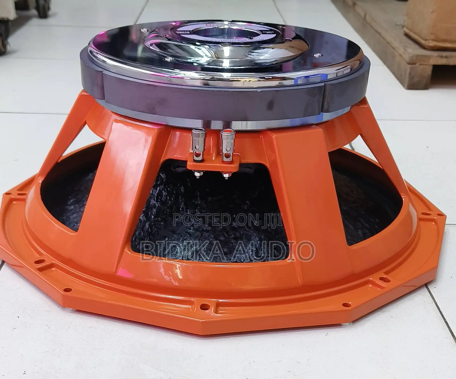Brand New Derwel PD1882 18-Inch Naked Bass Speaker – 1800W