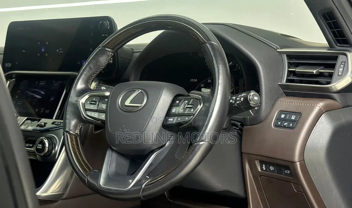 Lexus LX 500d 2023 Matt Black