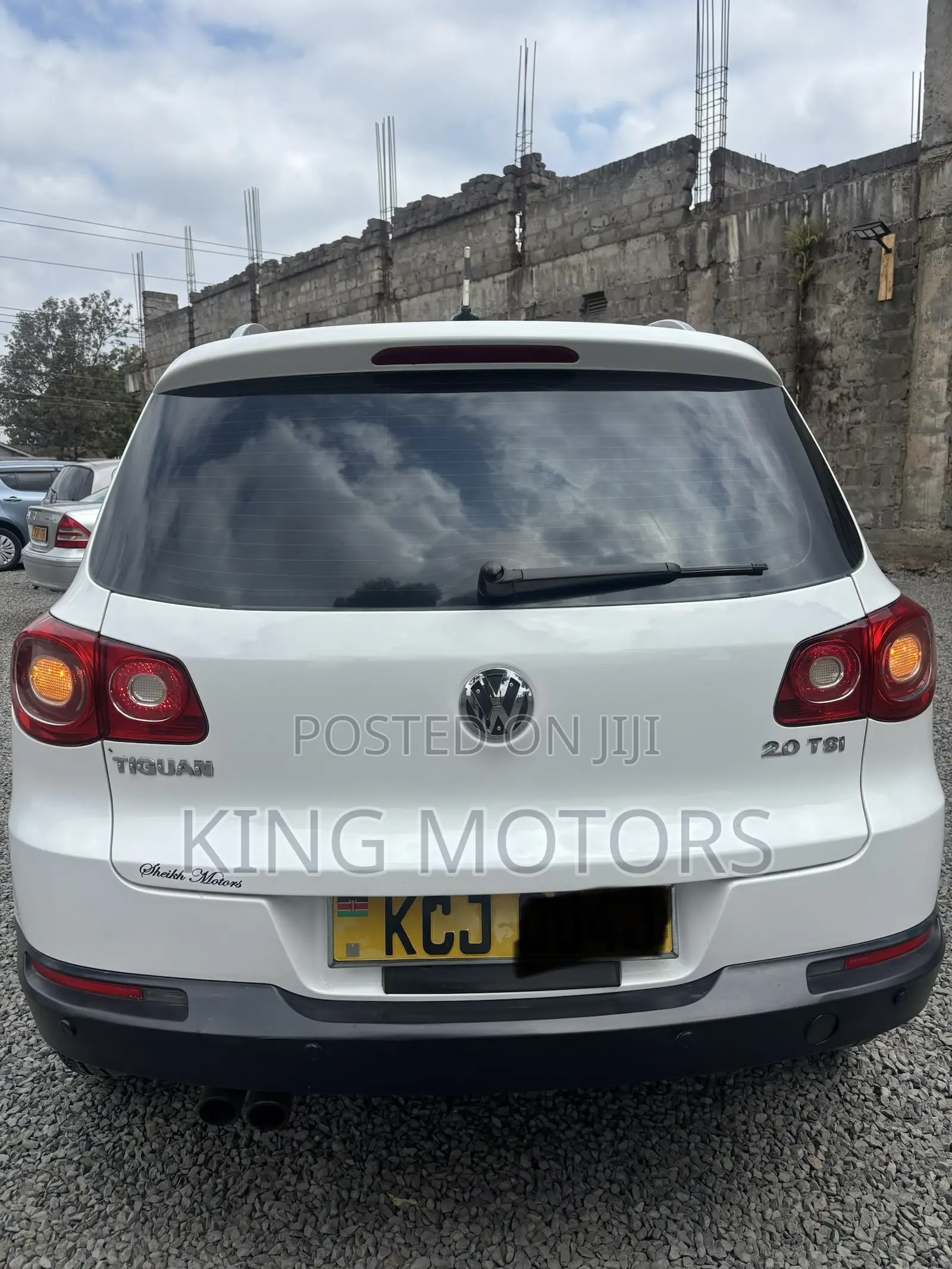 Volkswagen Tiguan 2011 White