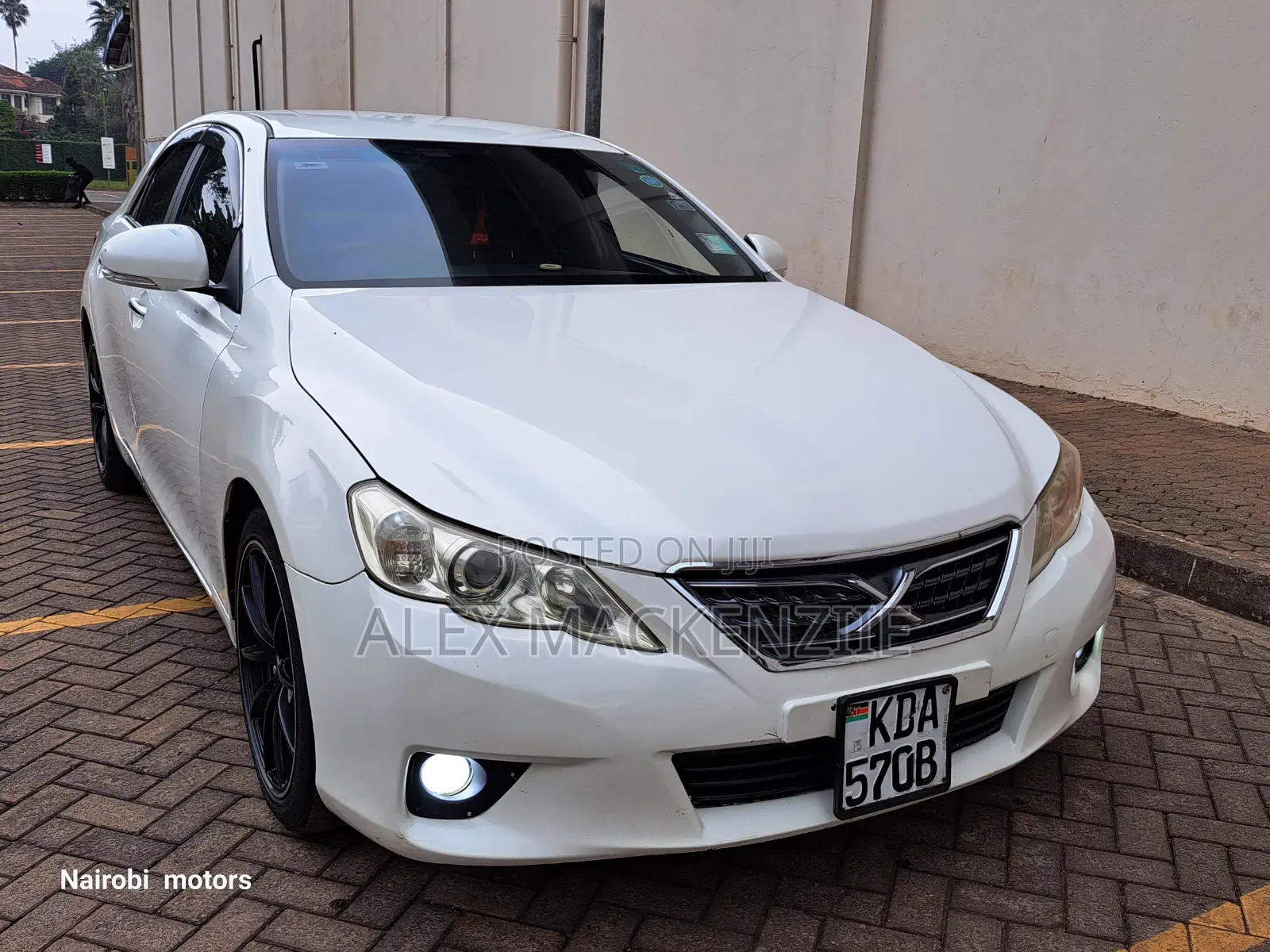 Toyota Mark X 2012 White