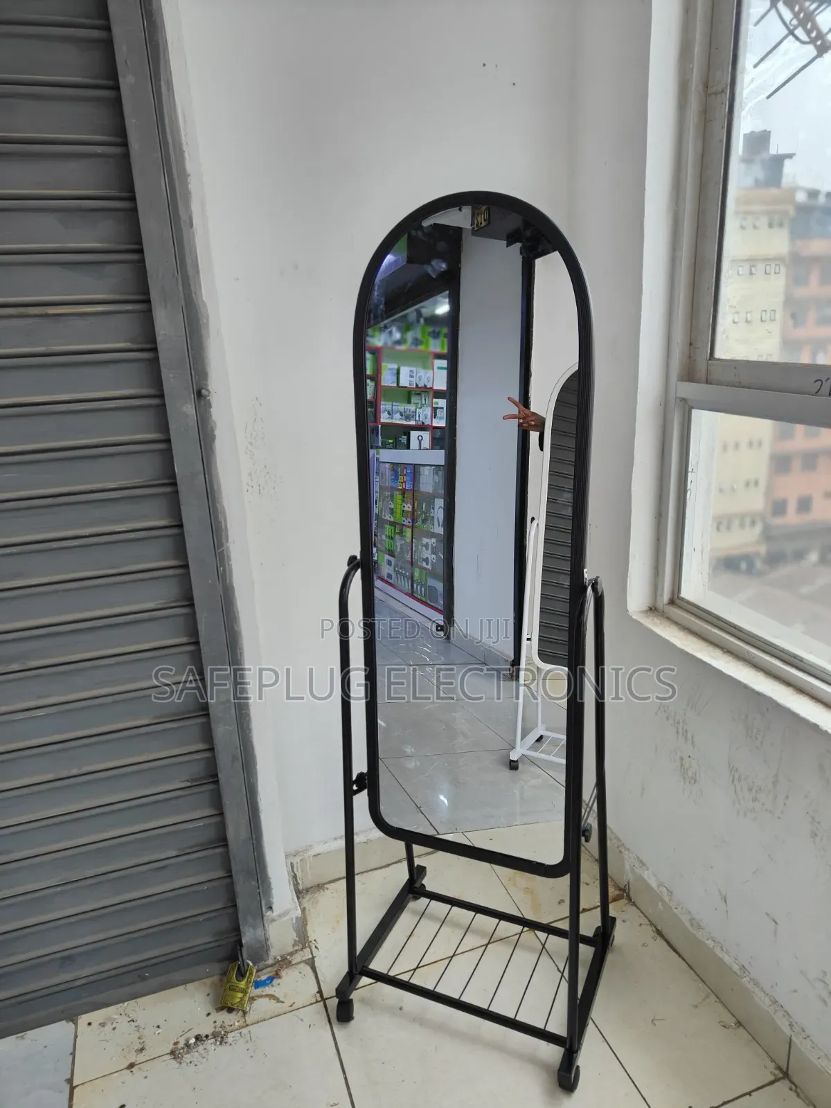 Full Length Dressing Mirror With Wheels Shoe Rack – White