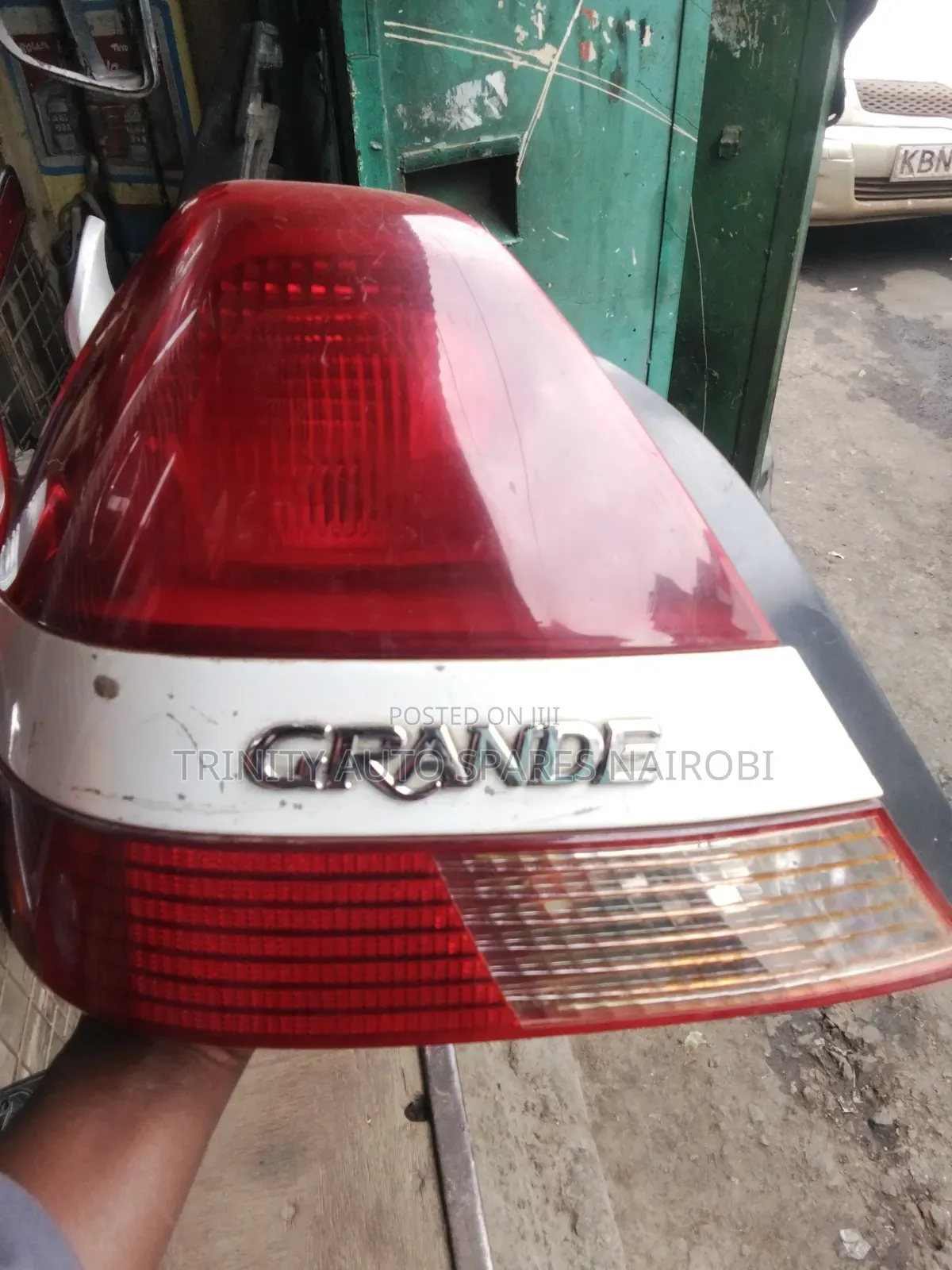 Original Ex Japan Toyota Grande Mark Ii Rear Tail Lens Available