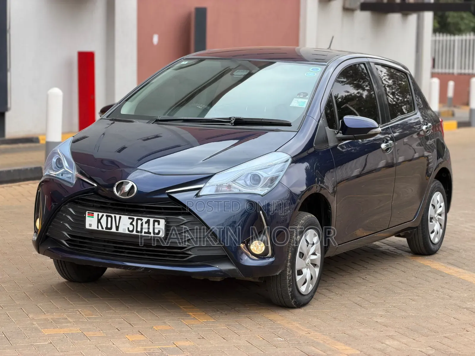 Toyota Vitz 2019 Blue