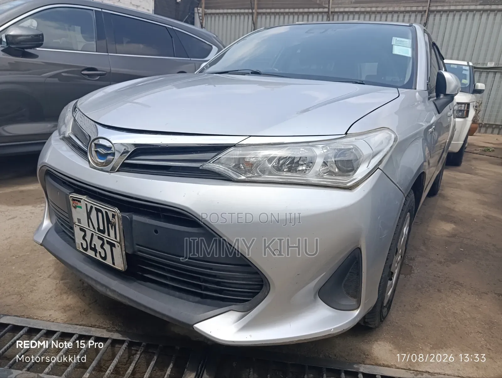 Toyota Corolla Fielder 2016 Silver