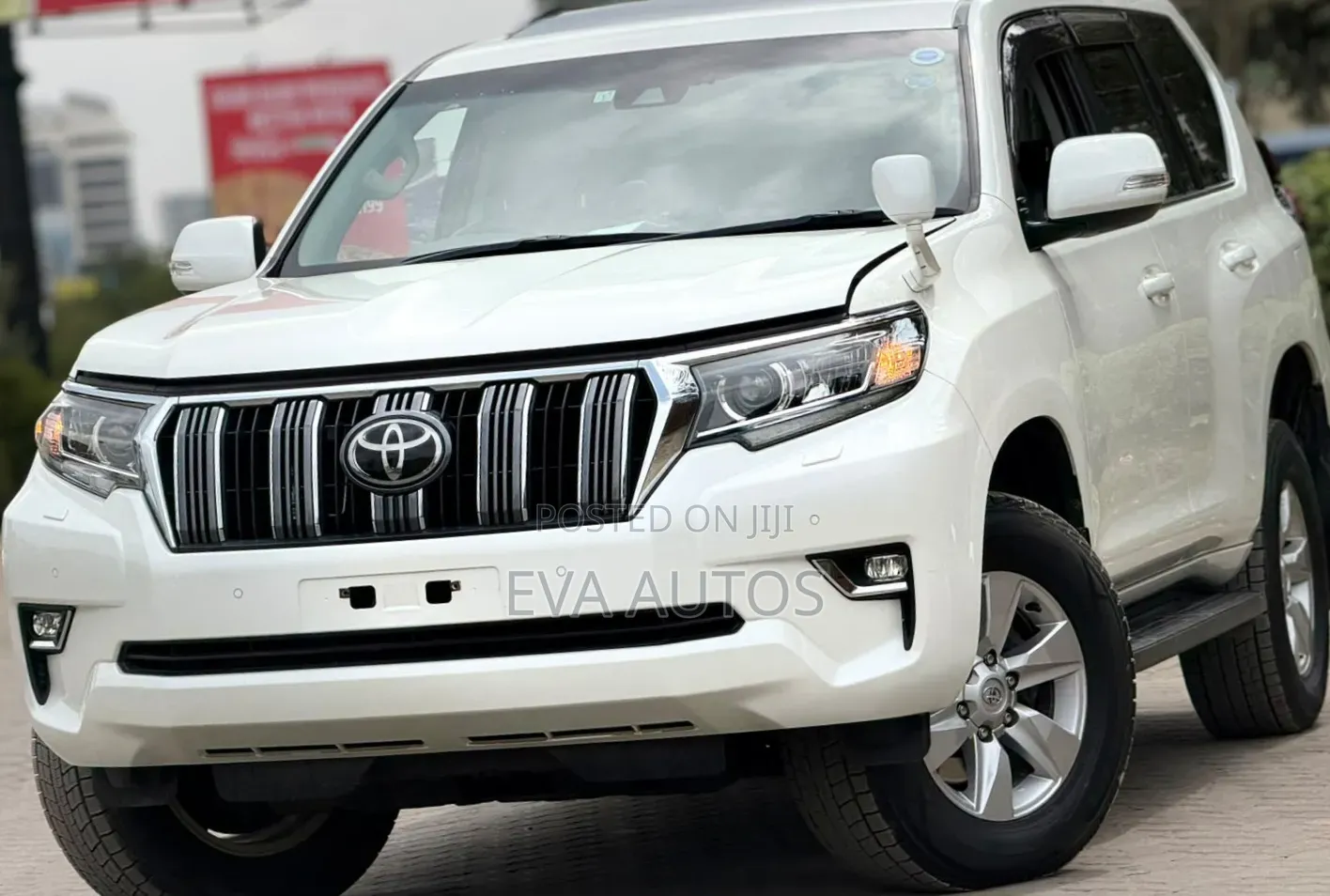Toyota Land Cruiser Prado 2019 White