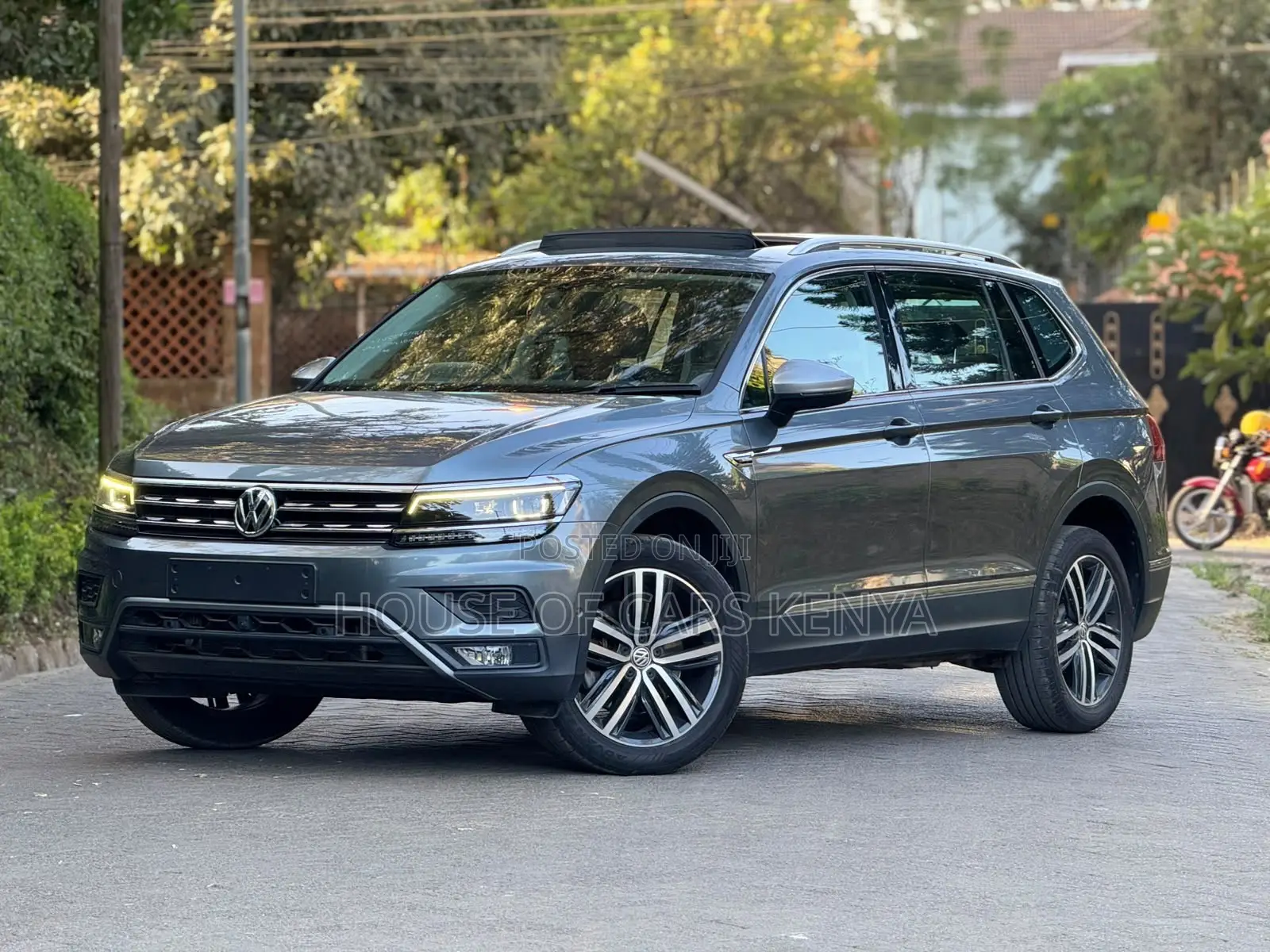 Volkswagen Tiguan 2.0T SEL AWD 4MOTION 2019 Gray