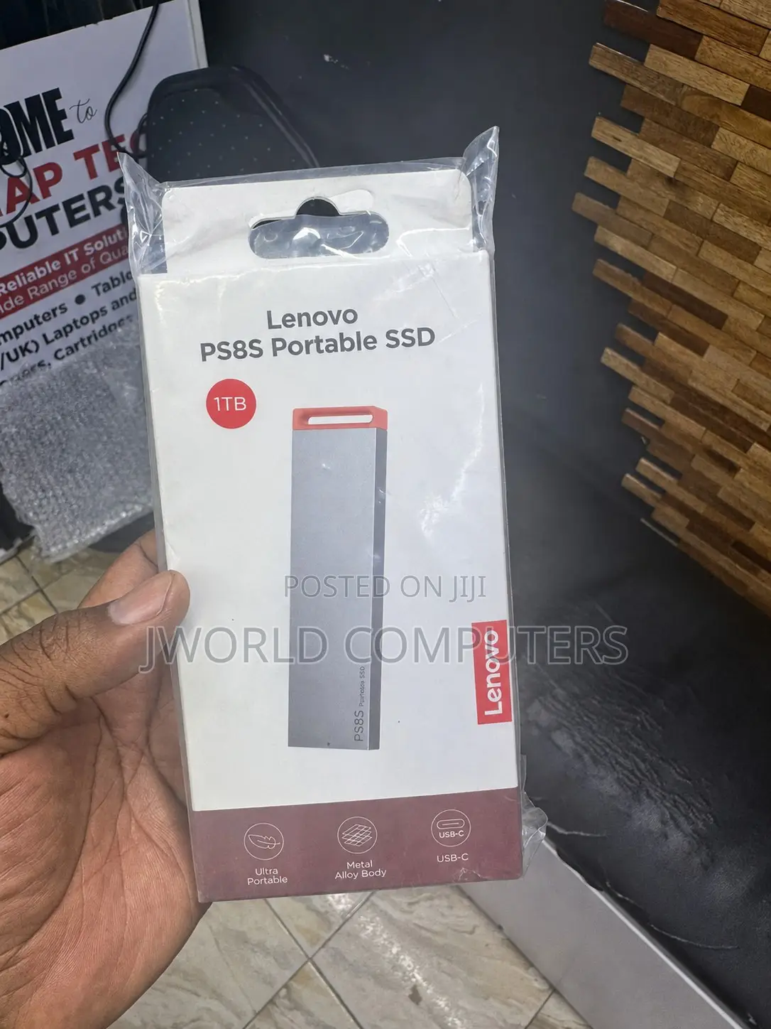 Lenovo Ps8s Portable External SSD 1tb Upto 1050mb/S