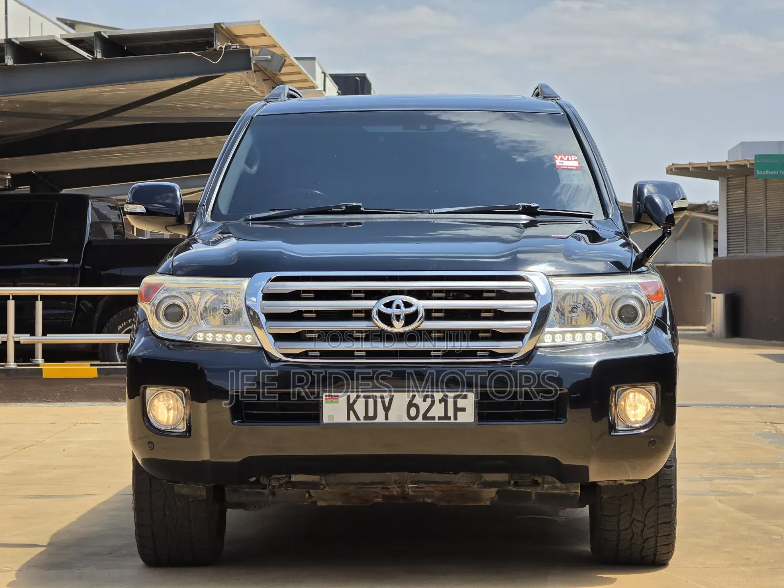 Toyota Land Cruiser 2012