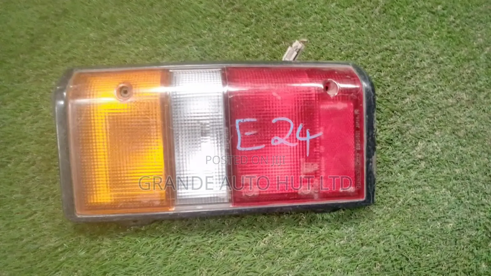 Caravan E24 Taillight
