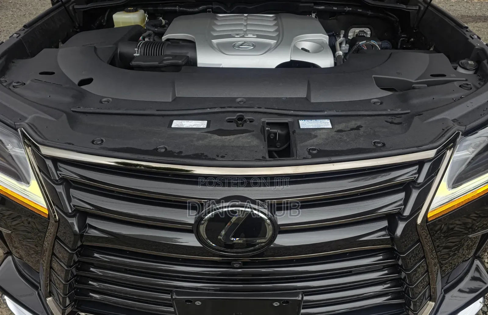 Lexus LX 570 AWD 2020 Black