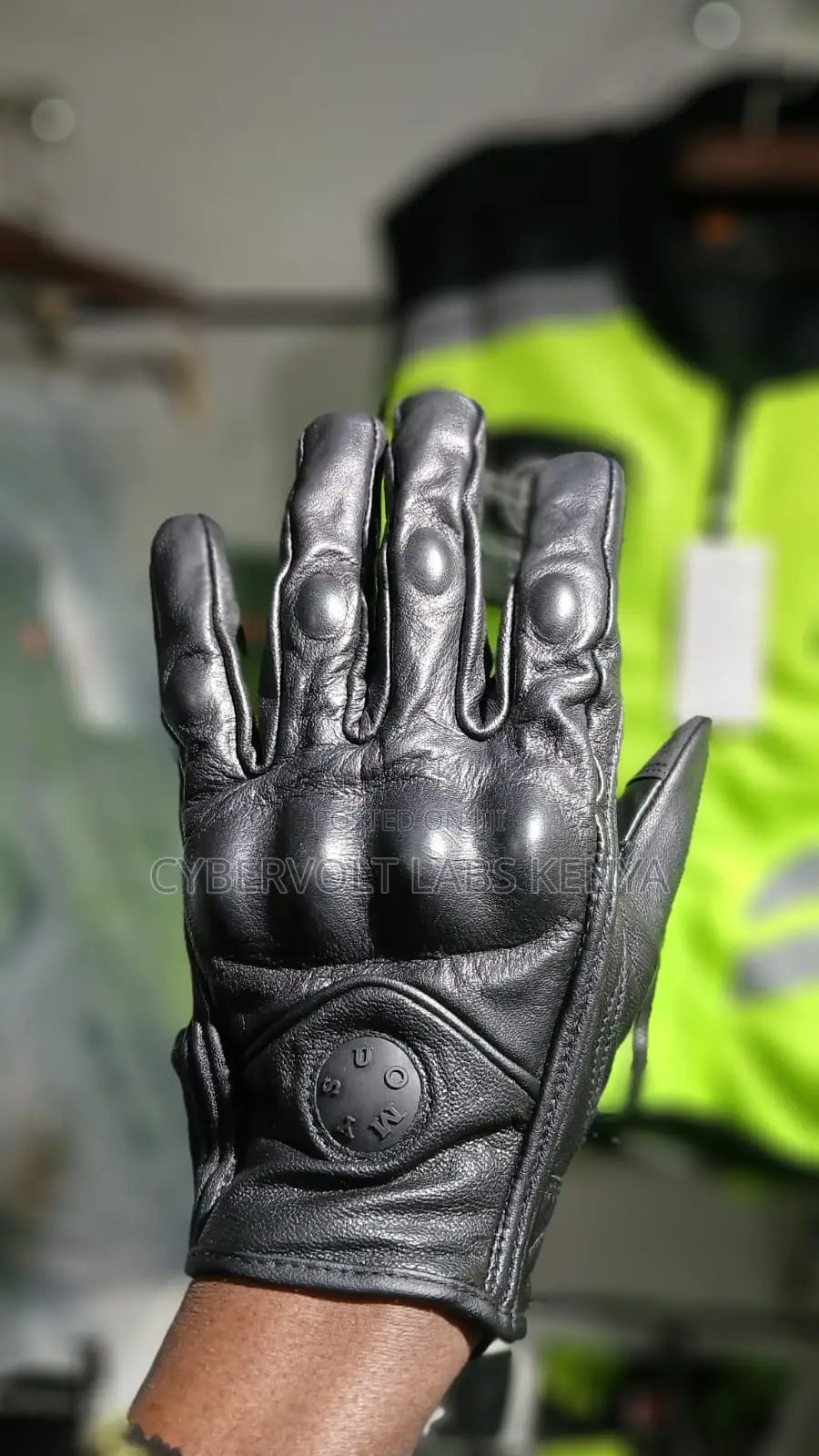 Motorcycle Riding Gloves – Protective Knuckle Touchscreen Gloves